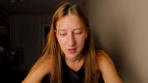 Adell online show from February 23, 10:40 pm