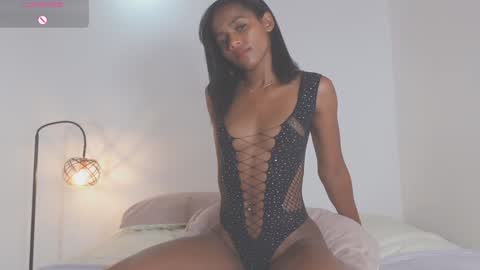 Snapshot of adelyn_x chatting on January 4, 6:19 am instragram adelyn 111 online show from January 4, 6:19 am