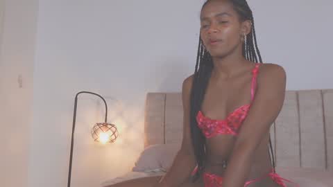 Snapshot of adelyn_x chatting on January 27, 7:35 am instragram adelyn 111 online show from January 27, 7:35 am