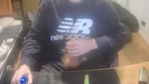 Snapshot of adertitsoff69 chatting on February 13, 3:24 am adertitsoff69 online show from February 13, 3:24 am