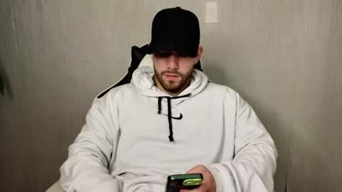 Ades online show from October 18, 11:33 am