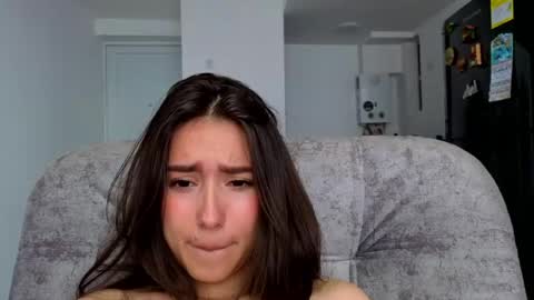 Snapshot of adhara_kitten chatting on May 6, 3:39 pm Adhara online show from May 6, 3:39 pm