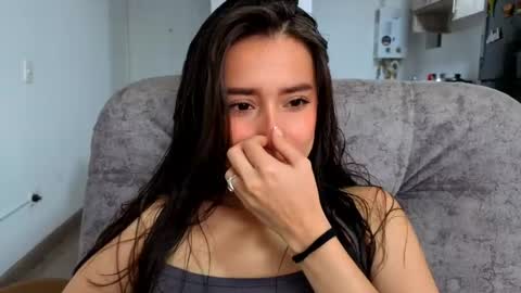 Snapshot of adhara_kitten chatting on May 25, 1:50 pm Adhara online show from May 25, 1:50 pm