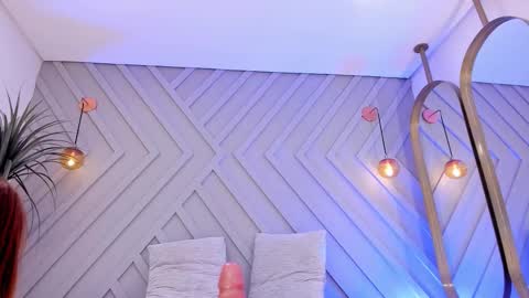 Snapshot of adhara_monroe chatting on March 30, 11:44 am Adhara online show from March 30, 11:44 am