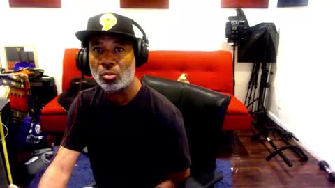 Snapshot of adick_ting chatting on March 7, 11:24 pm adick_ting online show from March 7, 11:24 pm