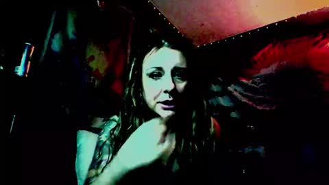 Snapshot of adirajade chatting on March 20, 3:44 am adirajade online show from March 20, 3:44 am