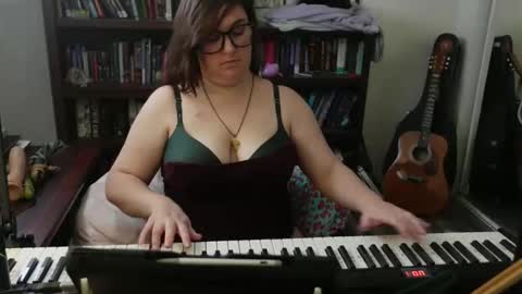 adobe_angel304 online show from November 26, 7:04 pm