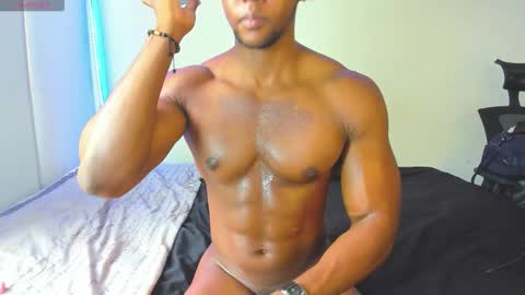 Snapshot of adonisknigh chatting on October 30, 7:14 pm Adonis Knight online show from October 30, 7:14 pm