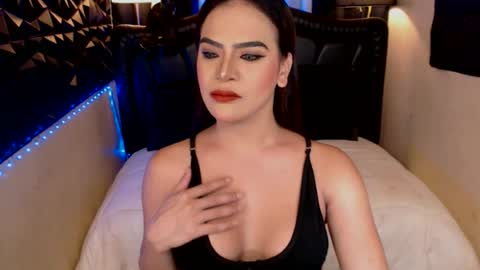 Snapshot of adorable_andrea chatting on June 21, 3:53 am adorable_andrea online show from June 21, 3:53 am