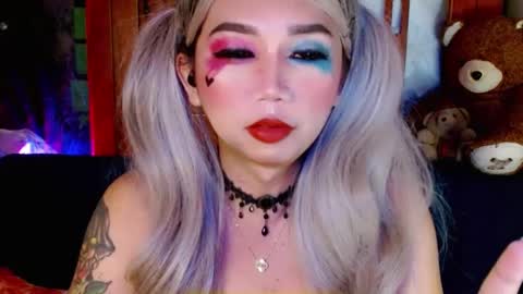 Snapshot of adorableslutxxx chatting on January 8, 8:39 pm jasmine online show from January 8, 8:39 pm