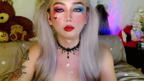 Snapshot of adorableslutxxx chatting on February 17, 3:58 am jasmine online show from February 17, 3:58 am
