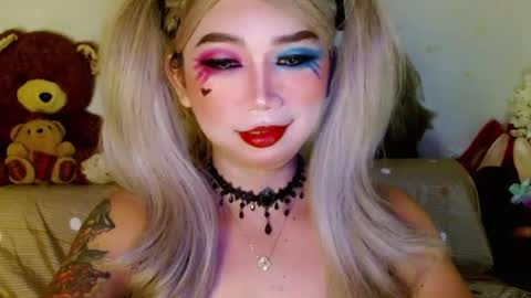 Snapshot of adorableslutxxx chatting on February 25, 7:14 pm jasmine online show from February 25, 7:14 pm