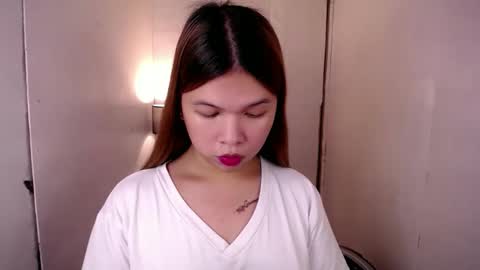 Snapshot of adorabletsforyouxx chatting on February 5, 8:14 pm adorabletsforyouxx online show from February 5, 8:14 pm