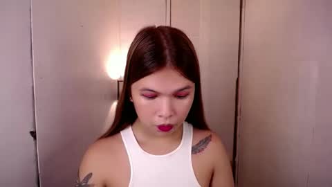 Snapshot of adorabletsforyouxx chatting on February 11, 9:35 pm adorabletsforyouxx online show from February 11, 9:35 pm