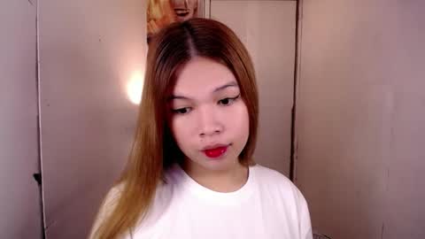 Snapshot of adorabletsforyouxx chatting on March 4, 5:03 pm adorabletsforyouxx online show from March 4, 5:03 pm