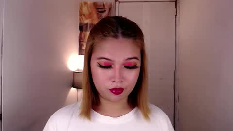 Snapshot of adorabletsforyouxx chatting on September 15, 3:34 pm adorabletsforyouxx online show from September 15, 3:34 pm