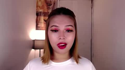 Snapshot of adorabletsforyouxx chatting on September 22, 6:21 pm adorabletsforyouxx online show from September 22, 6:21 pm
