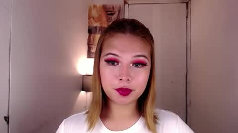Snapshot of adorabletsforyouxx chatting on October 9, 5:55 pm adorabletsforyouxx online show from October 9, 5:55 pm