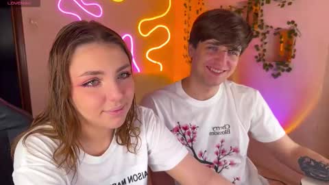 Snapshot of adrean_sofi chatting on October 10, 2:21 am adrean_sofi online show from October 10, 2:21 am