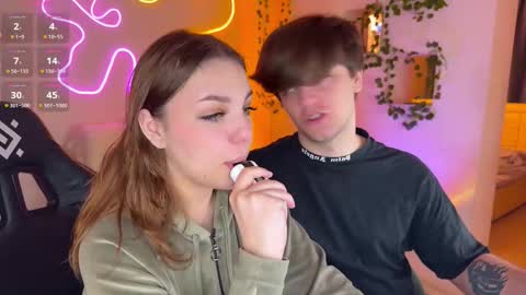 Snapshot of adrean_sofi chatting on November 6, 3:57 pm adrean_sofi online show from November 6, 3:57 pm