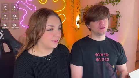 Snapshot of adrean_sofi chatting on November 19, 12:38 pm adrean_sofi online show from November 19, 12:38 pm