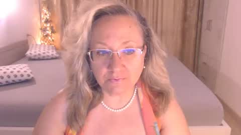 Snapshot of adrena_ chatting on July 9, 8:29 am Cryna online show from July 9, 8:29 am
