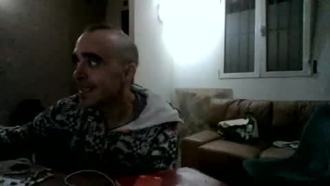 Snapshot of adria35cbtmartorell chatting on October 18, 11:27 pm adria35cbtmartorell online show from October 18, 11:27 pm
