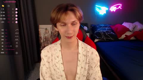 Snapshot of adrian_di chatting on January 14, 3:36 pm Adrian online show from January 14, 3:36 pm