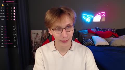 Snapshot of adrian_di chatting on February 1, 10:59 am Adrian online show from February 1, 10:59 am