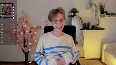 Snapshot of adrian_di chatting on February 9, 11:25 am Adrian online show from February 9, 11:25 am