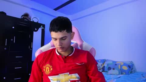 Snapshot of adrian_prime_ chatting on February 26, 6:51 pm ADRIAN online show from February 26, 6:51 pm