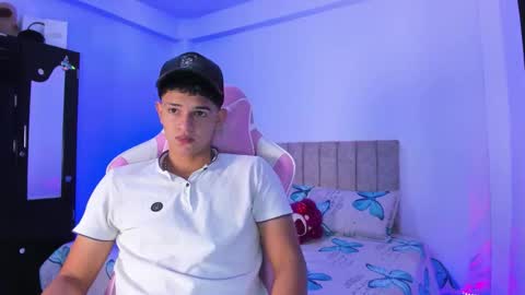 ADRIAN online show from March 29, 7:03 pm