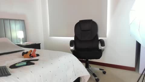 Adriana online show from November 23, 7:02 pm