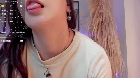 Adri  online show from September 24, 9:18 pm