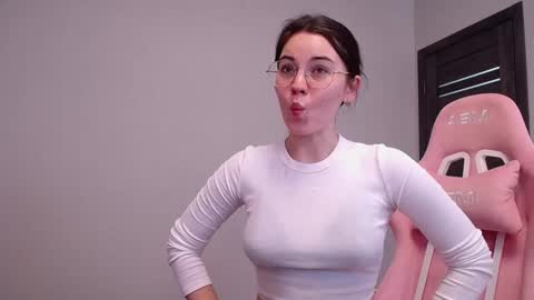 Adriana online show from November 21, 6:12 am