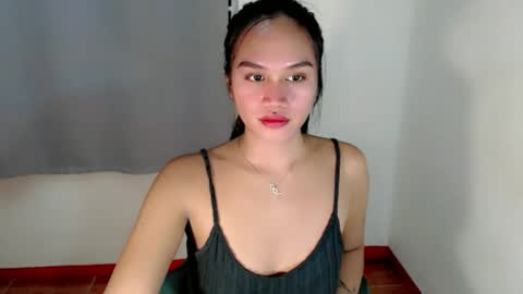 adriana_slutt online show from October 28, 2:42 pm