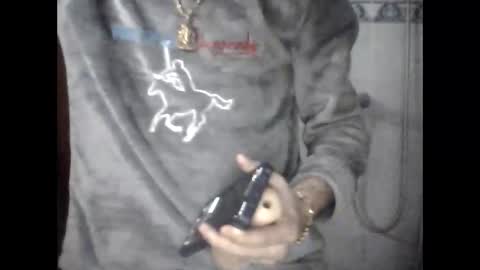 adrianchamonymario12 online show from February 6, 10:35 pm