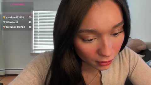 Adrianna  online show from January 5, 5:27 pm