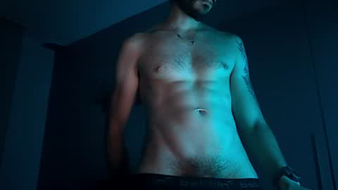 Snapshot of adrianohunt chatting on June 18, 7:18 pm Adriano online show from June 18, 7:18 pm
