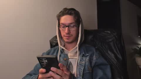 Adrian Williams online show from January 10, 2:24 am