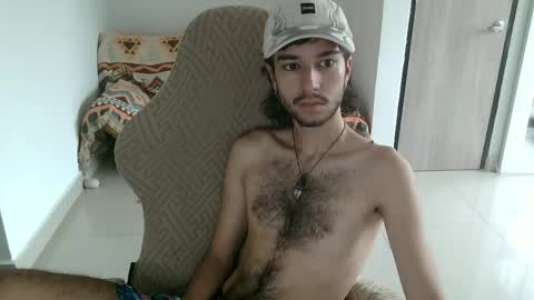 adrien_polo online show from April 8, 2:39 pm