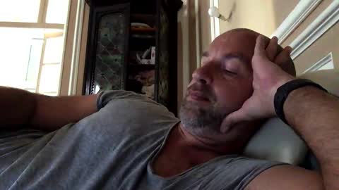 Snapshot of adrienfromparis chatting on October 24, 11:06 am adrienfromparis online show from October 24, 11:06 am