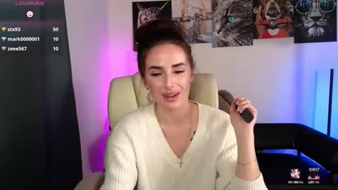 Adriana online show from February 19, 9:03 pm