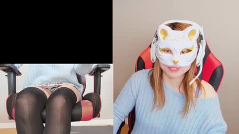 Snapshot of adulterouscouple chatting on March 25, 4:07 am adulterouscouple online show from March 25, 4:07 am