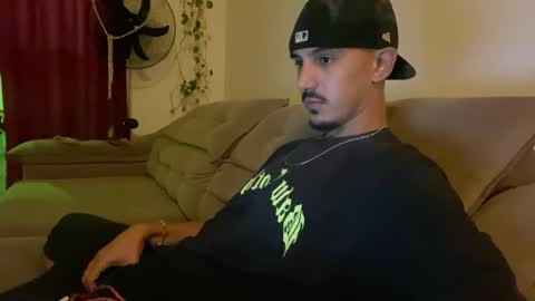 Luci online show from April 12, 2:27 am