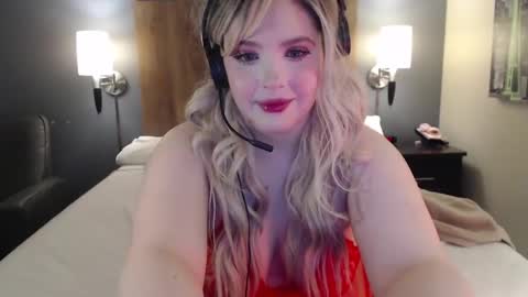 aeris ellie online show from September 17, 7:10 am
