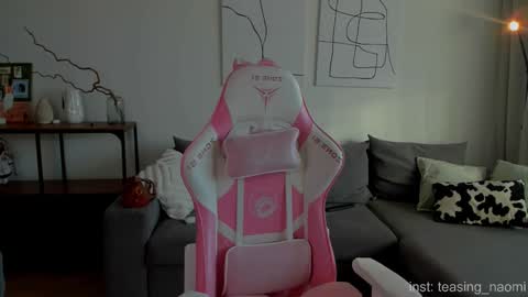 Naomi My instagram account - teasing naomi online show from February 16, 4:08 am