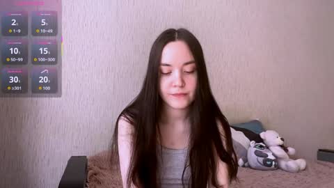 Arielle online show from May 31, 11:17 am