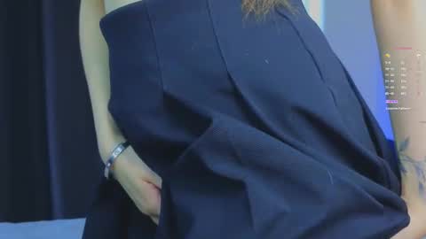 Afelia online show from October 10, 6:45 am