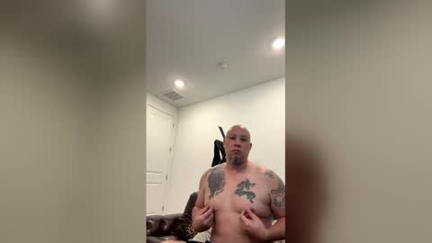 afgunman76 online show from January 18, 6:55 pm